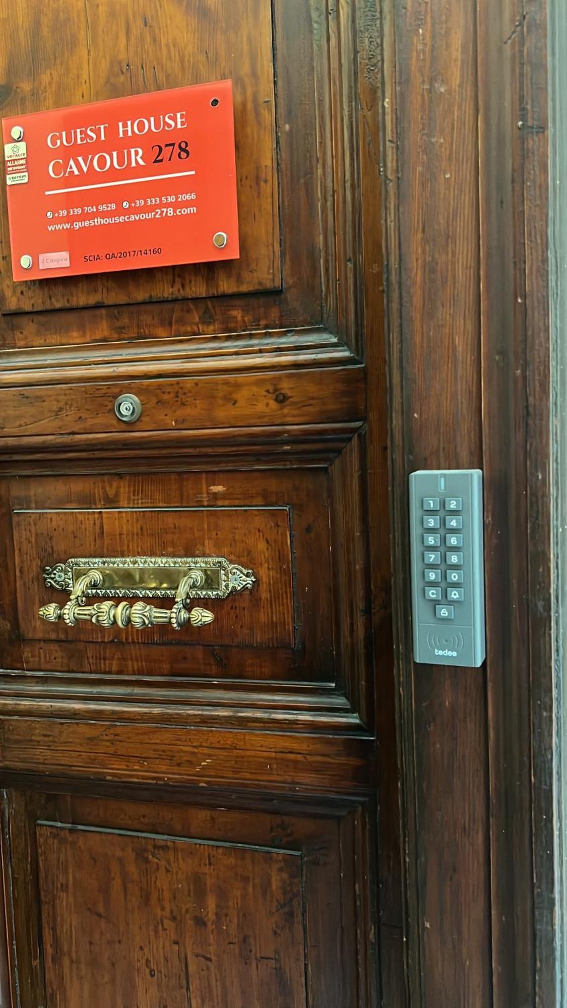 Guest House Cavour 278 روما المظهر الخارجي الصورة