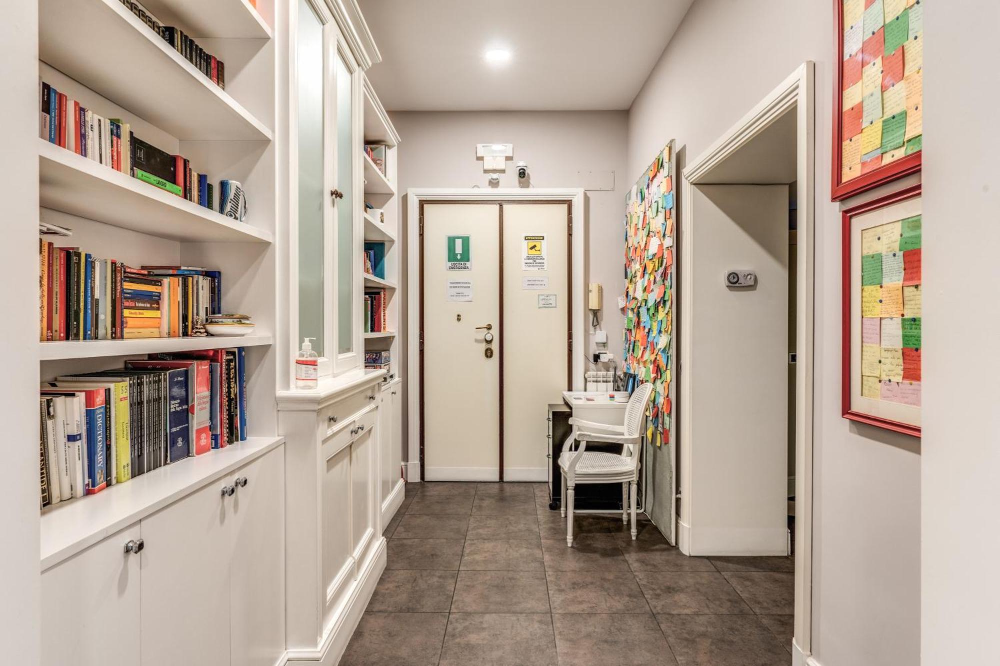 Guest House Cavour 278 روما المظهر الخارجي الصورة