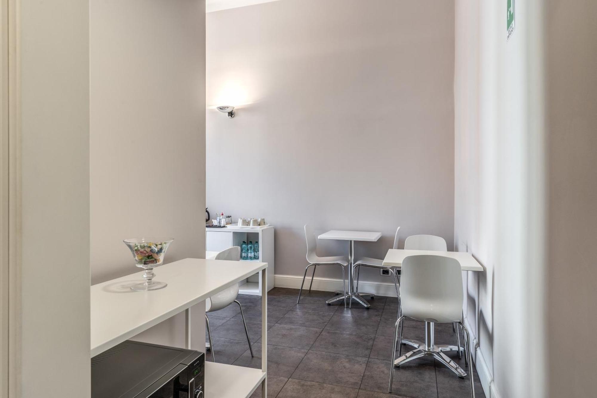 Guest House Cavour 278 روما المظهر الخارجي الصورة