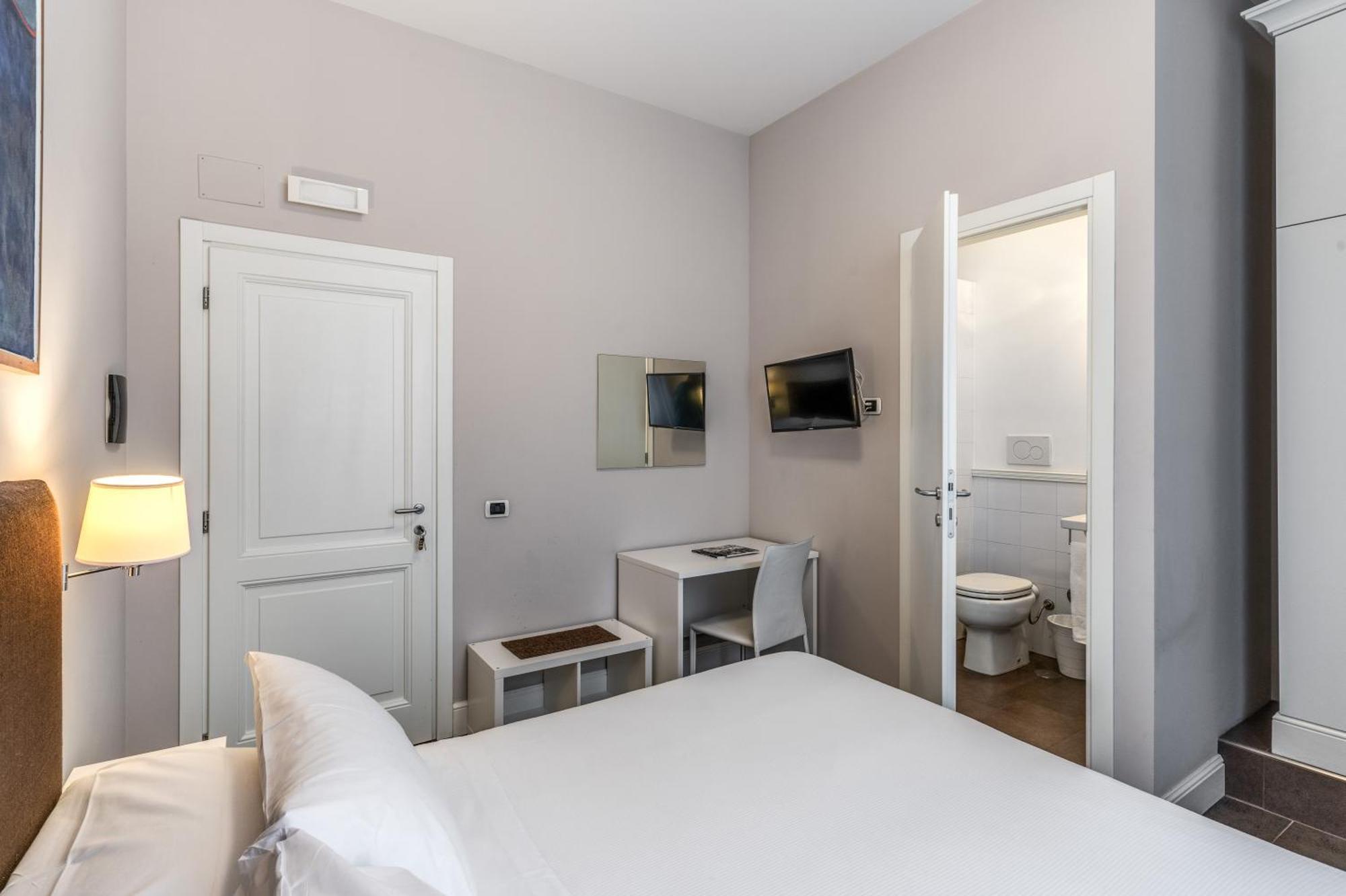 Guest House Cavour 278 روما المظهر الخارجي الصورة