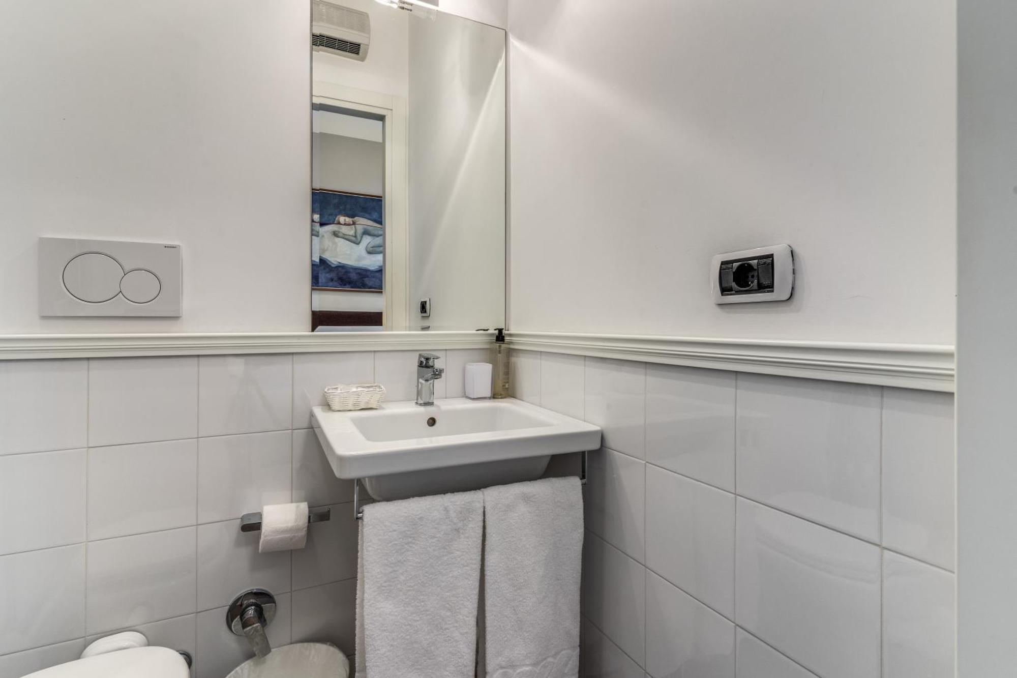 Guest House Cavour 278 روما المظهر الخارجي الصورة