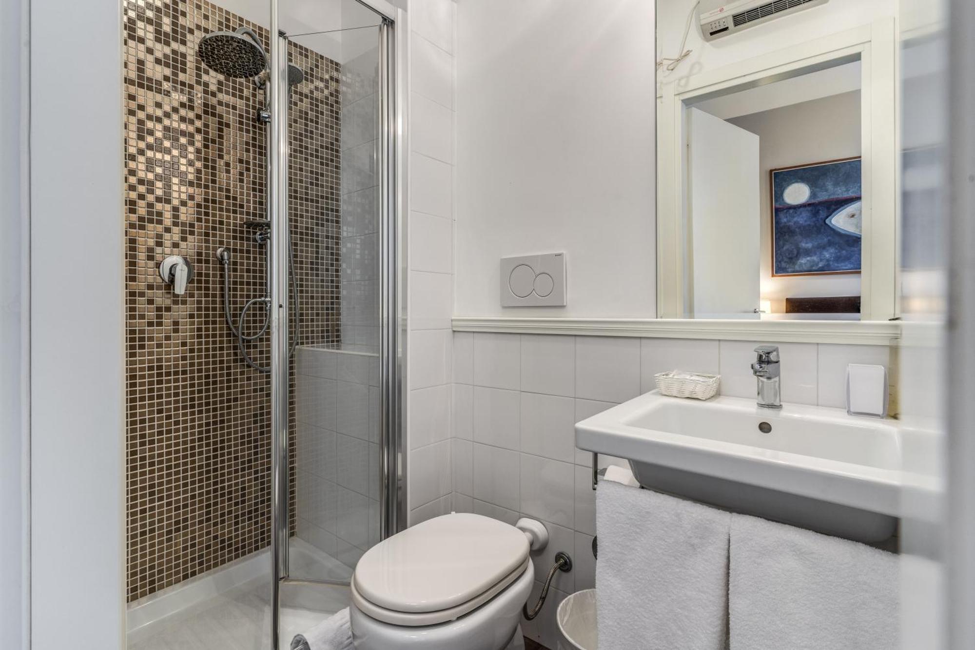 Guest House Cavour 278 روما المظهر الخارجي الصورة